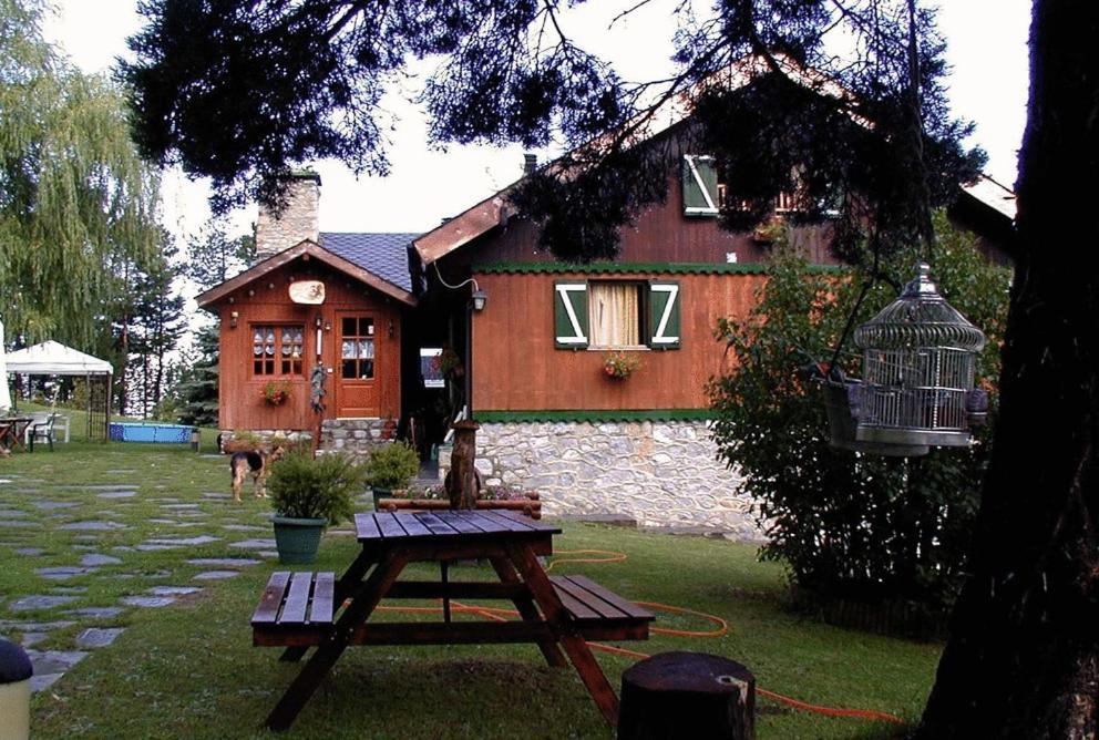 Niu Dels Falcons Bed & Breakfast La Molina  Luaran gambar