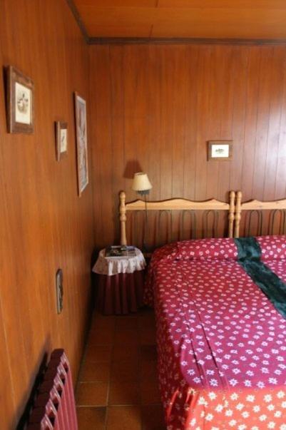 Niu Dels Falcons Bed & Breakfast La Molina  Bilik gambar