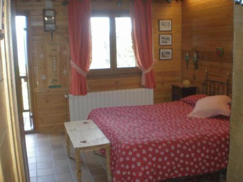 Niu Dels Falcons Bed & Breakfast La Molina  Luaran gambar